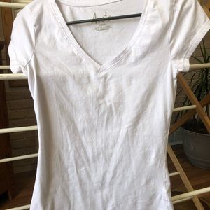 White and black t-shirts